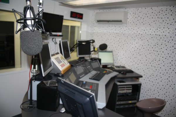 Symbolfoto Radiostudio groß / Foto: Atefie/Medieninsider.at